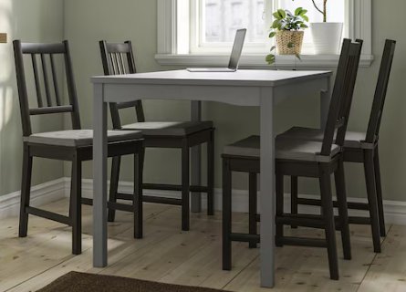 Table + 4 chairs 8